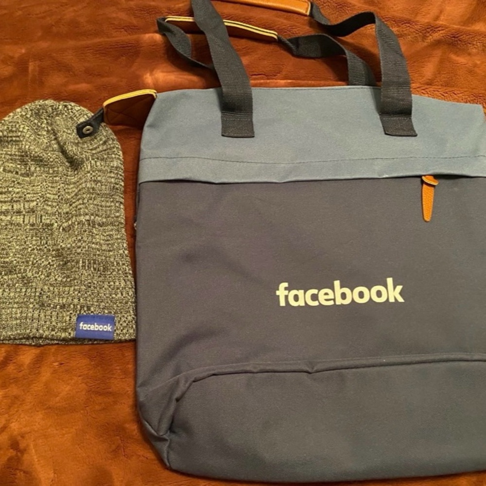 Facebook branded tote and beanie set